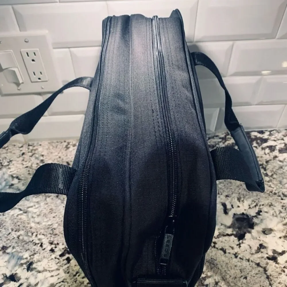 Leed’s Computer Bag, Travel bag NWOT